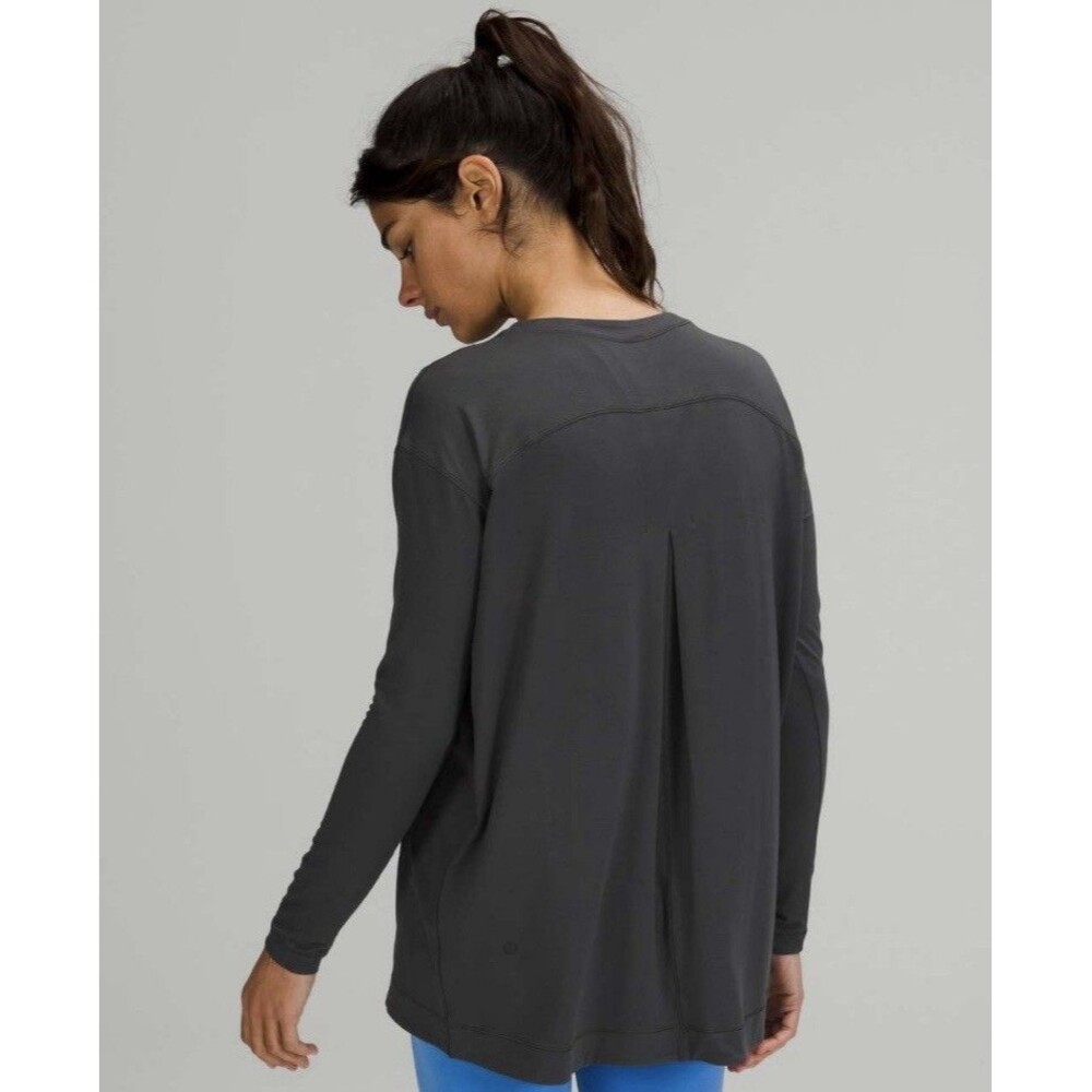 Lululemon Modal Pleated Back Long Sleeve Shirt Running Gym Yoga Black Size 10